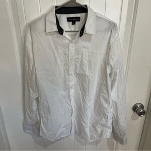 White Button-Up Shirt Size L EUC
